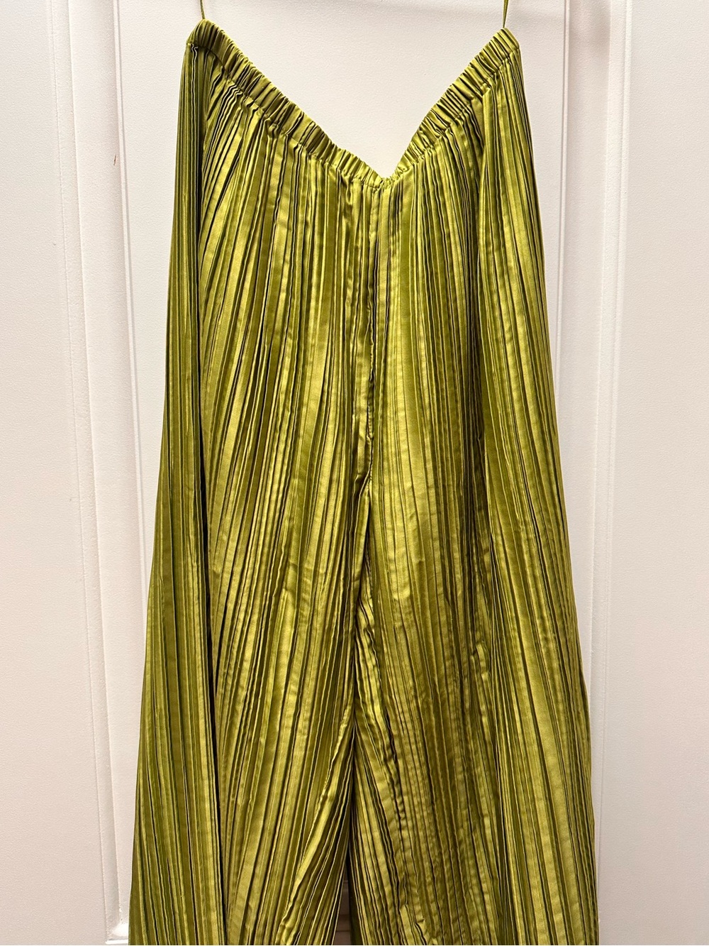 Cult Gaia Green Pleated pants